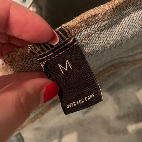 Oversized ripped jean jacket - Picture 6 of 6